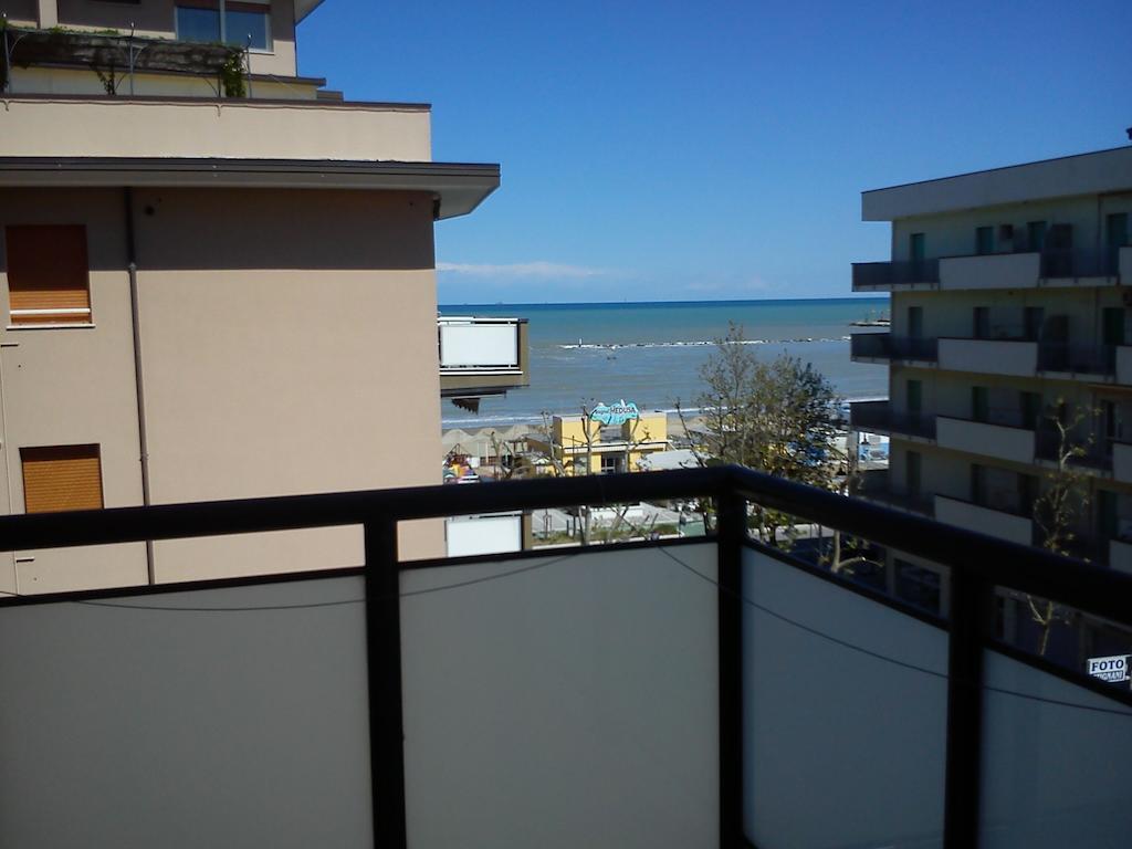 Hotel Darsena Cesenatico Kültér fotó